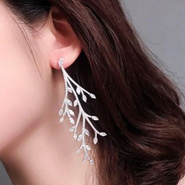 stud 925 silver earrings exaggerated fashion set horse eye zircon leaf shape female asymmetric, Golden;silver
stud 925 silver earrings exaggerated fashion set horse eye zircon leaf shape female asymmetric, Golden;silver