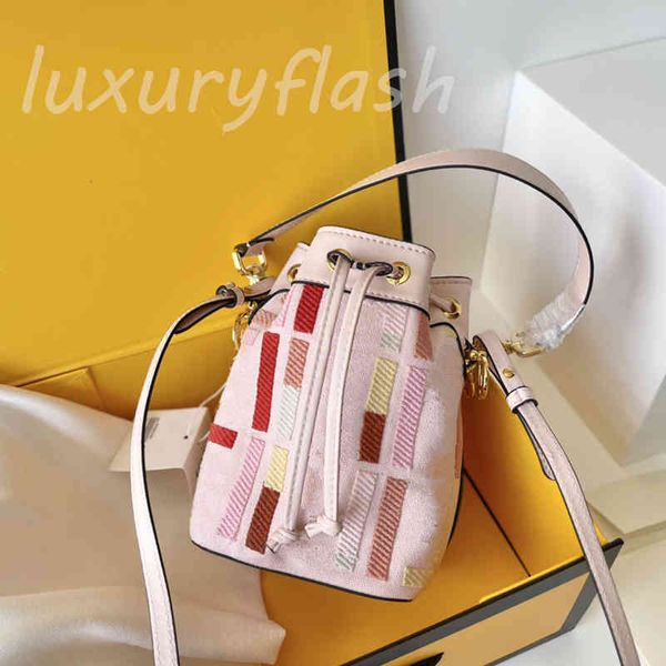 handbag designer handbags women luxurys designers bags 2021 deauville tote zhouzhoubao123 crossbody bag multicolor unique ladie
handbag designer handbags women luxurys designers bags 2021 deauville tote zhouzhoubao123 crossbody bag multicolor unique ladie