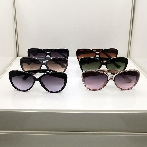 womens sunglasses bling crystal sunglass sonnenbrille womans diamond glasses cat eye eyeglasses des lunettes de solei uv400 eyeglass 3738 de, White;black
womens sunglasses bling crystal sunglass sonnenbrille womans diamond glasses cat eye eyeglasses des lunettes de solei uv400 eyeglass 3738 de, White;black