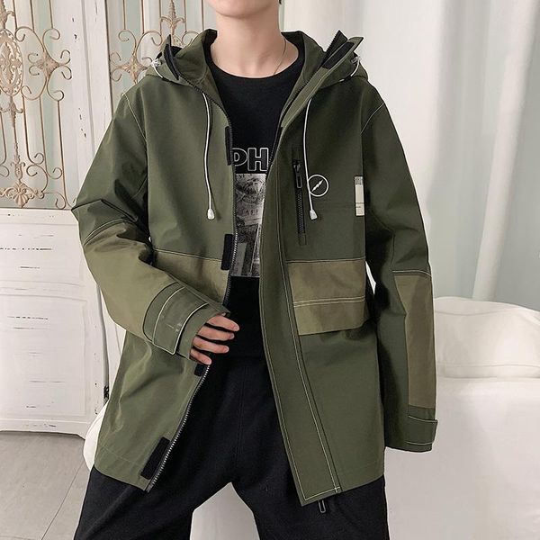 men's jacket popular logo japanese series new korean edition spring/summer fashion men's windproof print spliced color jacket, Black;brown
men's jacket popular logo japanese series new korean edition spring/summer fashion men's windproof print spliced color jacket, Black;brown