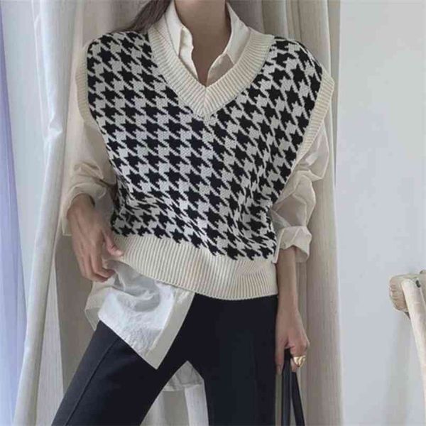 colorfaith spring women sweaters v-neck waistcoat sleeveless plaid knitted checkered vintage vest swv81075 210915, Black;white
colorfaith spring women sweaters v-neck waistcoat sleeveless plaid knitted checkered vintage vest swv81075 210915, Black;white
