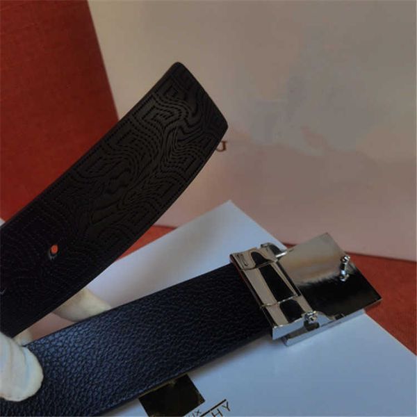 2021 deluxe designer mens business belt size 105-125cm with box sent yyhl, Black;brown
2021 deluxe designer mens business belt size 105-125cm with box sent yyhl, Black;brown
