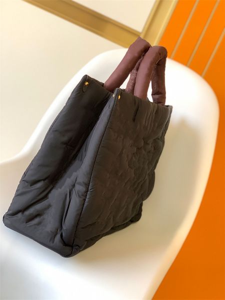 2022 New Style Designer Econyl Bags Handbags Tote Women Luxury Shoulder Bag ONTHGO Vuitto
2022 New Style Designer Econyl Bags Handbags Tote Women Luxury Shoulder Bag ONTHGO Vuitto