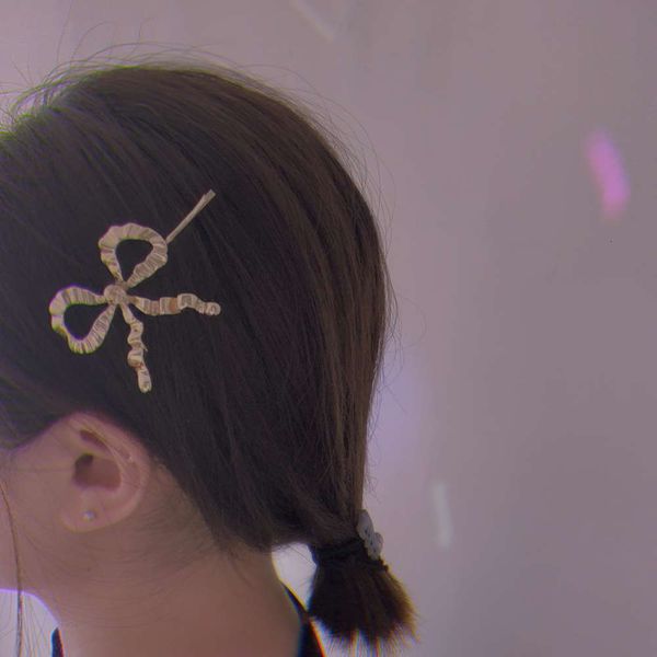 hbp fashion playful wavy bow hairpin, simple and cool, ladies' style clip, Silver
hbp fashion playful wavy bow hairpin, simple and cool, ladies' style clip, Silver