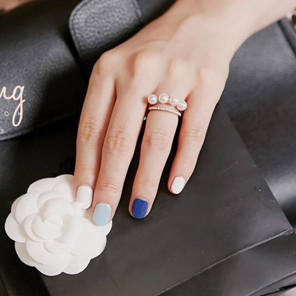 cluster rings korean trendy women double layer elegant simulated pearl beads ring adjustable shiny rhinestone jewelry for, Golden;silver
cluster rings korean trendy women double layer elegant simulated pearl beads ring adjustable shiny rhinestone jewelry for, Golden;silver