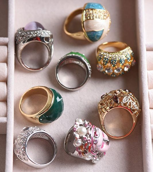 wholesale 6pairs/lots more style crystal jewelry storne 925 silver diamond lady's rings (random) 2.bwey, Golden;silver 
wholesale 6pairs/lots more style crystal jewelry storne 925 silver diamond lady's rings (random) 2.bwey, Golden;silver