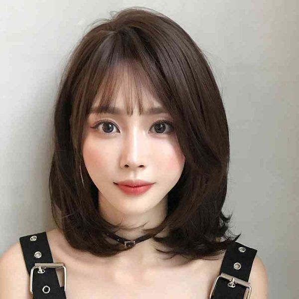 length brown head shoulder dyed black non reflective synthetic wig with bang for women's favorite daily wear hairstyle
length brown head shoulder dyed black non reflective synthetic wig with bang for women's favorite daily wear hairstyle