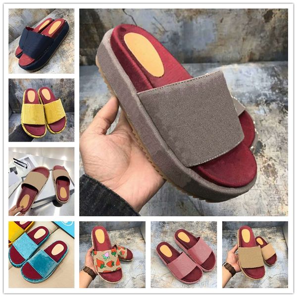 beach thick bottom slippers fashion women shoes platform alphabet lady sandals leather high heel slippers outdoor casual slippers size 35-40, Black
beach thick bottom slippers fashion women shoes platform alphabet lady sandals leather high heel slippers outdoor casual slippers size 35-40, Black