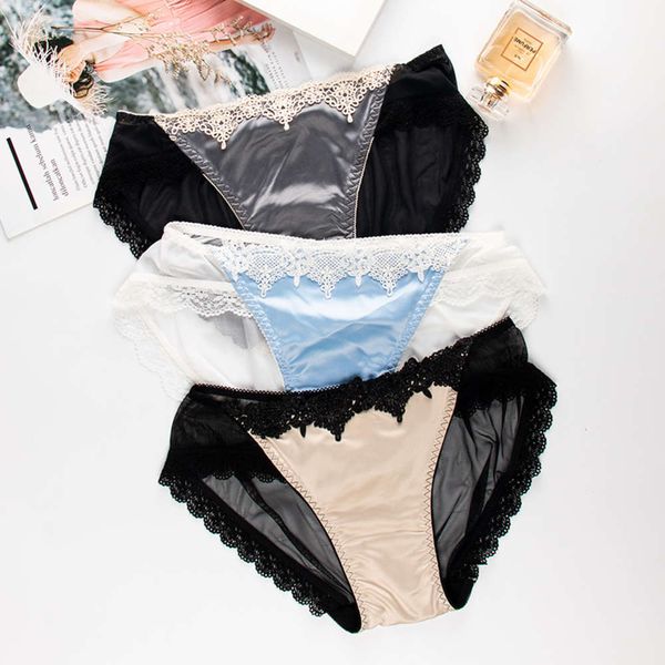underwear women's low waist lace transparent fun pants temptation mesh satin cotton briefs, Black;white
underwear women's low waist lace transparent fun pants temptation mesh satin cotton briefs, Black;white