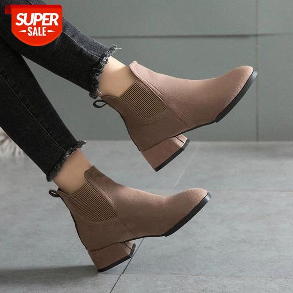 casual woman shoes 2021 new winter boots women solid suede winter black boots female ankle boots women ladies shoes botas mujer #lr1f
casual woman shoes 2021 new winter boots women solid suede winter black boots female ankle boots women ladies shoes botas mujer #lr1f