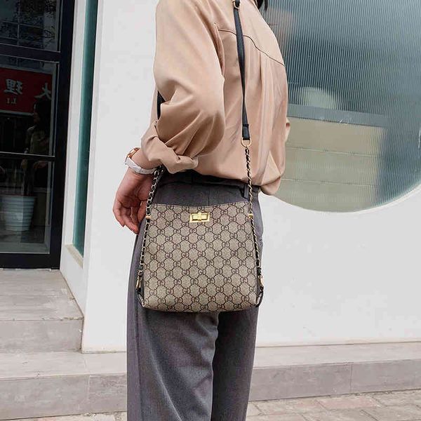 small bag female new bucket sen series lattice versatile sling shoulder messenger women's purse sale
small bag female new bucket sen series lattice versatile sling shoulder messenger women's purse sale