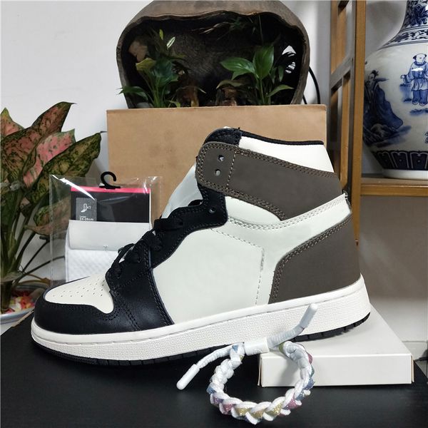 basketball shoes 1s jumpman 1 university blue us13 travis sccots white retro black cat lightning red bred pure metallic green sneakers train
basketball shoes 1s jumpman 1 university blue us13 travis sccots white retro black cat lightning red bred pure metallic green sneakers train