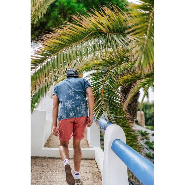 new 2021 summer short sleeve denim shirts men causal laser processing coconut tree print holiday khl8, White
new 2021 summer short sleeve denim shirts men causal laser processing coconut tree print holiday khl8, White