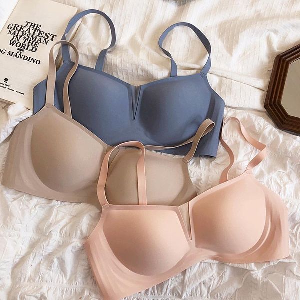 bras only a bra, 5 colors summer wire seamless ladies underwear one-piece thin cup have pad dress bralette women vest, Red;black
bras only a bra, 5 colors summer wire seamless ladies underwear one-piece thin cup have pad dress bralette women vest, Red;black
