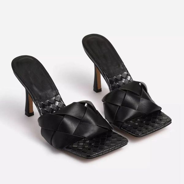 2021 new spring plush slippers leather mules high heels woman square open toe brand ladies summer slides party shoes m91y, Black
2021 new spring plush slippers leather mules high heels woman square open toe brand ladies summer slides party shoes m91y, Black