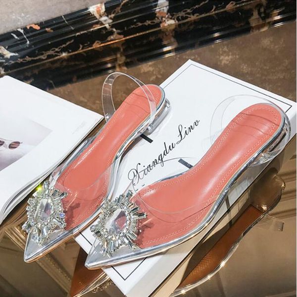 new transparent sandals summer fashion jelly rhinestone women's shoes casual solid pointed low-heeled flat shoes 2021, Black
new transparent sandals summer fashion jelly rhinestone women's shoes casual solid pointed low-heeled flat shoes 2021, Black