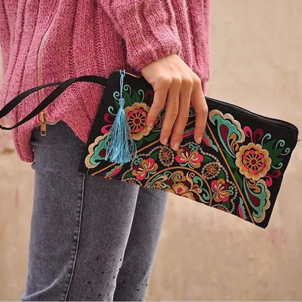 wallets women wallet embroider purse clutch mobile phone bag coin bag-butterfly flower, Red;black
wallets women wallet embroider purse clutch mobile phone bag coin bag-butterfly flower, Red;black