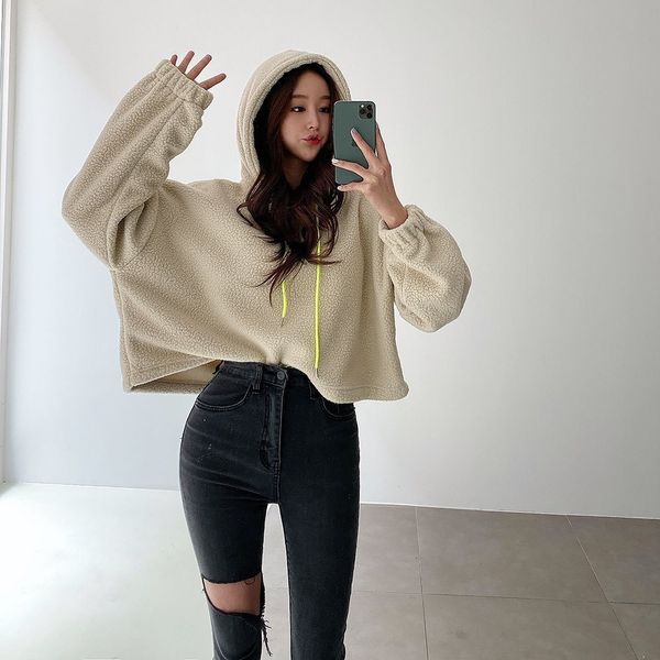 2021 autumn winter warm jacket new fashion lamb hair short hooded sleeve color cashmere sweater sweatshirt hv2t, Black
2021 autumn winter warm jacket new fashion lamb hair short hooded sleeve color cashmere sweater sweatshirt hv2t, Black