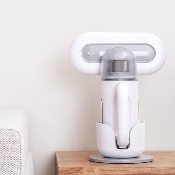 small vacuum cleaner wireless hand-held mite removal device bed ultraviolet sterilization high frequency beating lasting life
small vacuum cleaner wireless hand-held mite removal device bed ultraviolet sterilization high frequency beating lasting life