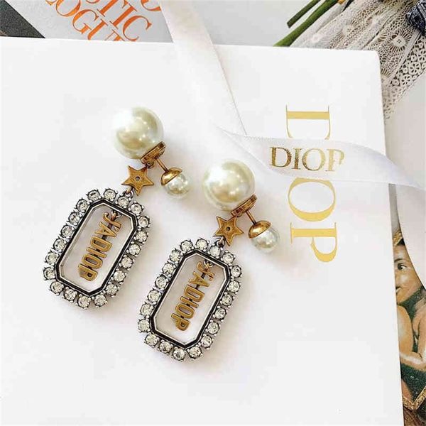 88% off wholesale store 2022 new star square earrings pearl two ear rows back hanging high-grade sense, Golden
88% off wholesale store 2022 new star square earrings pearl two ear rows back hanging high-grade sense, Golden
