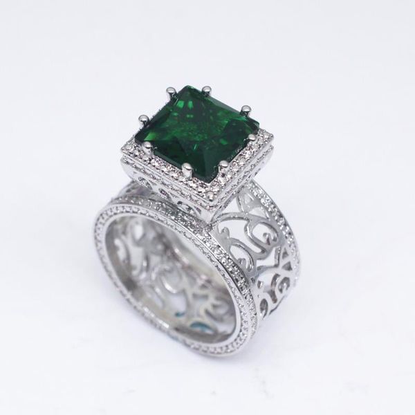 wedding rings luxury big crystal green stone ring male female 925 silver engagement vintage party for women, Slivery;golden
wedding rings luxury big crystal green stone ring male female 925 silver engagement vintage party for women, Slivery;golden