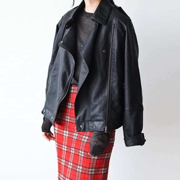 2021 new autumn solid loose turn down collar locomotive leather plus size full woman jacket 7unq, Black;brown
2021 new autumn solid loose turn down collar locomotive leather plus size full woman jacket 7unq, Black;brown