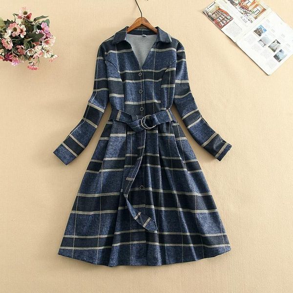 new plaid trench coats woman casual turn-down collar single breasted print femme trench long coat korean outwear windbreaker, Tan;black
new plaid trench coats woman casual turn-down collar single breasted print femme trench long coat korean outwear windbreaker, Tan;black