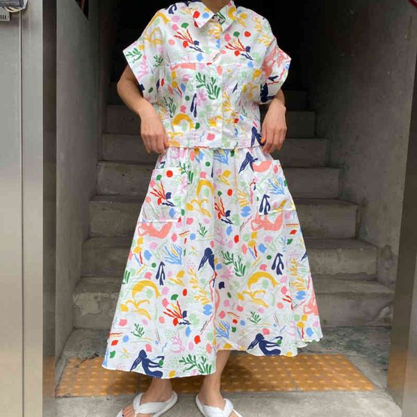 two piece dress age-reducing playful graffiti printed pocket shirt + high-waisted large-length skirt suit women frz8, White
two piece dress age-reducing playful graffiti printed pocket shirt + high-waisted large-length skirt suit women frz8, White