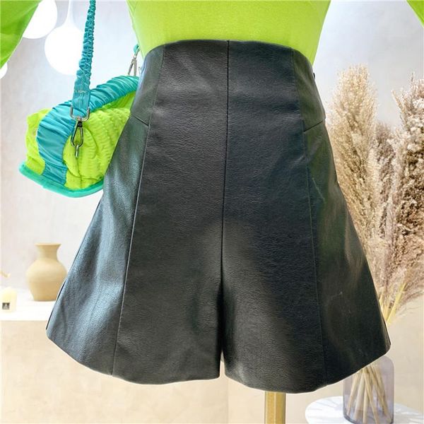 women's shorts niche design clothing summer 2021 fashion high waisted versatile casual a-line pu leather wide leg pants, White;black
women's shorts niche design clothing summer 2021 fashion high waisted versatile casual a-line pu leather wide leg pants, White;black