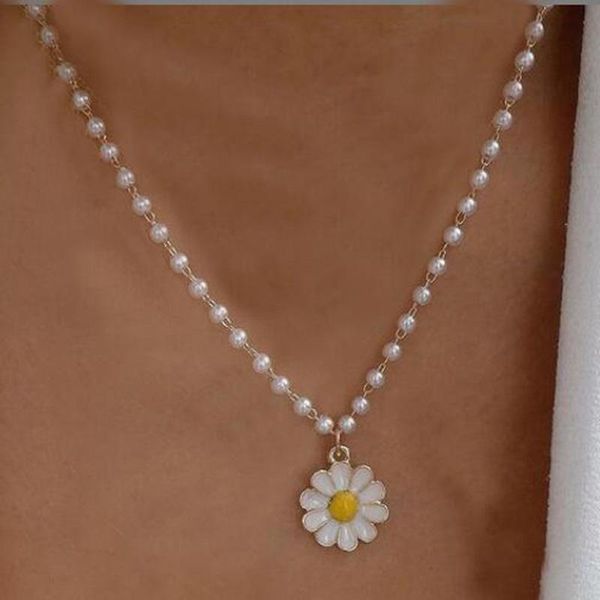 chokers sweet white daisy flower pendant necklaces for women female round simulated pearl beads chain necklace wedding party jewelry, Golden;silver
