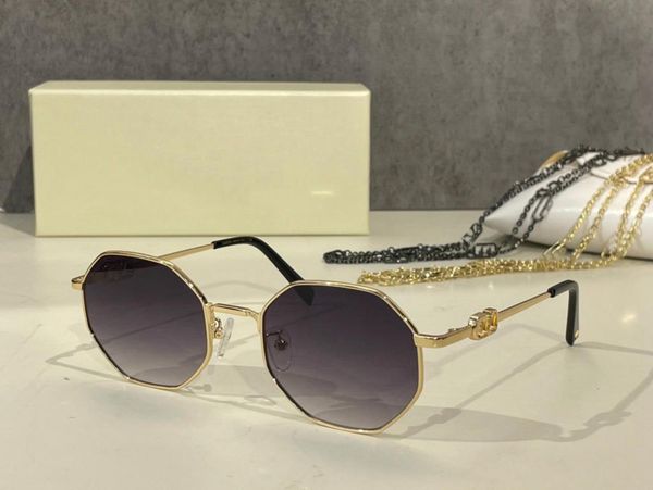 sunglasses women fashion pearls chains gold eyeglasses holder necklace eyewear, White;black
sunglasses women fashion pearls chains gold eyeglasses holder necklace eyewear, White;black