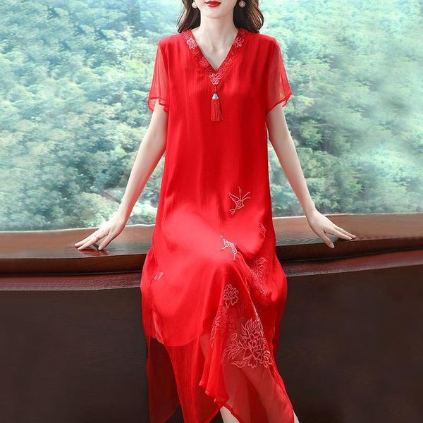 casual dresses summer women chinese style flower embroidery dress elegent v-neck short sleeve loose female plus size, Black;gray
casual dresses summer women chinese style flower embroidery dress elegent v-neck short sleeve loose female plus size, Black;gray