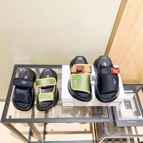 slippers sandals new color matching thick bottomed muffin sandals for women in 2021 summerzly, Black
slippers sandals new color matching thick bottomed muffin sandals for women in 2021 summerzly, Black