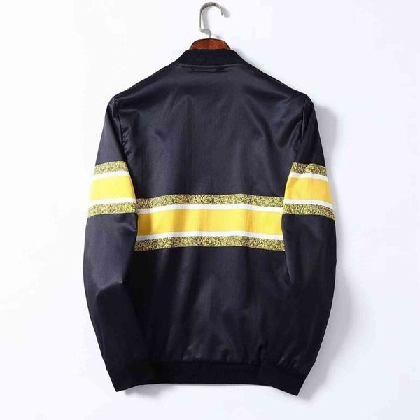 men's jackets causal men women spring autumn winter designers streetwear hip hop coats white black hooded couple sport outerwear iqbw, Black;brown
men's jackets causal men women spring autumn winter designers streetwear hip hop coats white black hooded couple sport outerwear iqbw, Black;brown