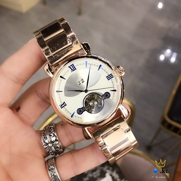 2021 new luxury men's watches three-pin large wheel quartz watch designer watch fashion brand leather or steel strap, Slivery;brown
2021 new luxury men's watches three-pin large wheel quartz watch designer watch fashion brand leather or steel strap, Slivery;brown
