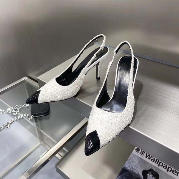 fashionable luxurious high-heeled shoes, designed for women by designers the toe tip is matched with gold and silver metal chain which incre, Black
fashionable luxurious high-heeled shoes, designed for women by designers the toe tip is matched with gold and silver metal chain which incre, Black