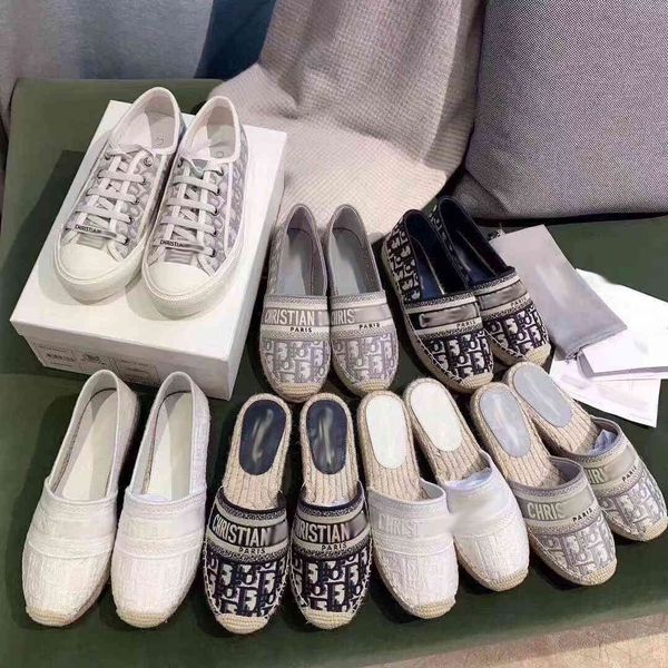 wholesale gh version 2021 summer d fisherman's women's ins round head embroidered letter flat bottom half drag lefu luxurysss desi, Black
wholesale gh version 2021 summer d fisherman's women's ins round head embroidered letter flat bottom half drag lefu luxurysss desi, Black