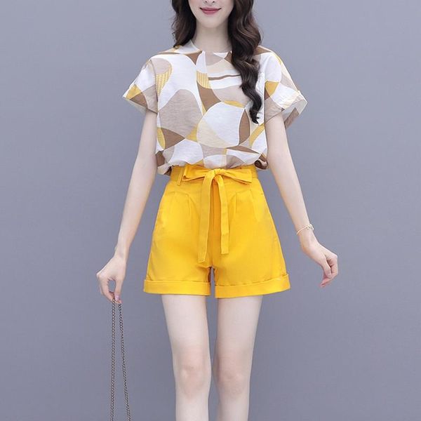 women's tracksuits 2021 summer casual two piece suit office style o-neck print chiffon blouse bow belt high waist shorts, Gray
women's tracksuits 2021 summer casual two piece suit office style o-neck print chiffon blouse bow belt high waist shorts, Gray