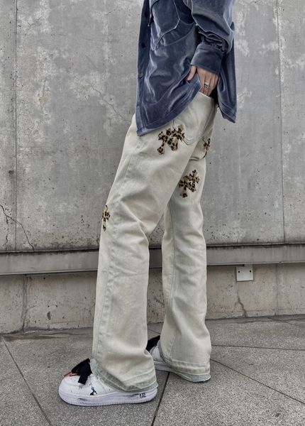 crosin ch cross patch jeans pants straight popular men loose casual washing heavy industry spring and summer, White;black
crosin ch cross patch jeans pants straight popular men loose casual washing heavy industry spring and summer, White;black