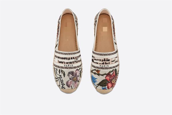 designer women's fisherman shoes classic original embroidery luxury flat super soft and light non-slip fashion unique pattern 7 colors, Black
designer women's fisherman shoes classic original embroidery luxury flat super soft and light non-slip fashion unique pattern 7 colors, Black