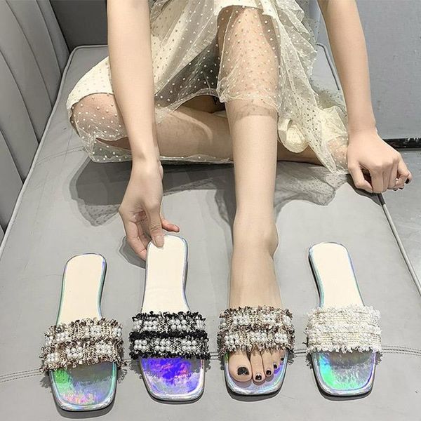 new 2021 women fashion slipper sliders flat open toe with pearls plus size 43 girls sweet outdoor beach slipper sandals, Black
new 2021 women fashion slipper sliders flat open toe with pearls plus size 43 girls sweet outdoor beach slipper sandals, Black