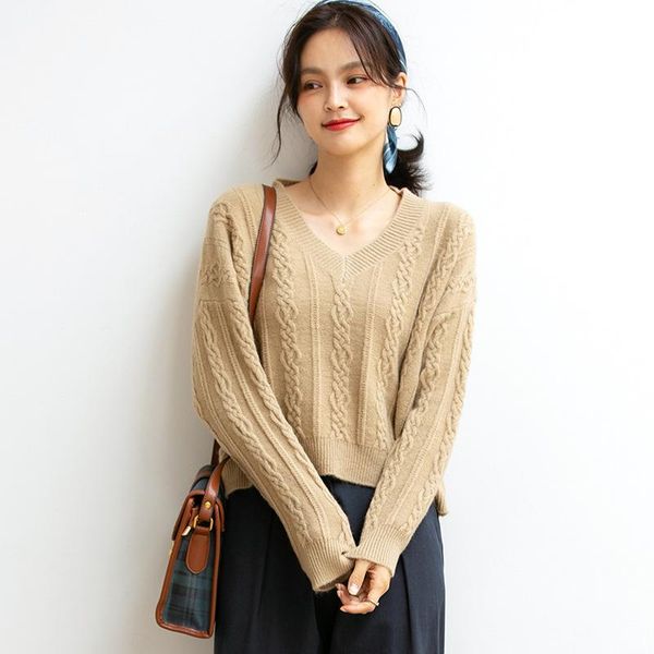 women's sweaters 2021 winter wear korean v-neck twisted flower loose short sweater women pullover f8296, White;black
women's sweaters 2021 winter wear korean v-neck twisted flower loose short sweater women pullover f8296, White;black