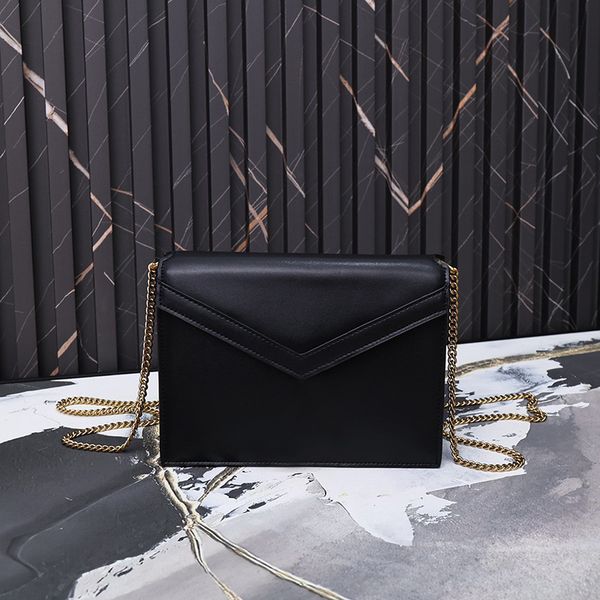 new trendy square women bags handbag purse fashion flip classic lock chain messenger shoulder bag designers genuine leather cross body clutc
new trendy square women bags handbag purse fashion flip classic lock chain messenger shoulder bag designers genuine leather cross body clutc