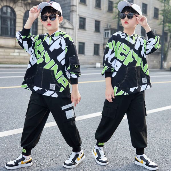 children's suit school 2020 middle autumn wear boys' personalized printed sweater casual pants sports two piece set, White
children's suit school 2020 middle autumn wear boys' personalized printed sweater casual pants sports two piece set, White