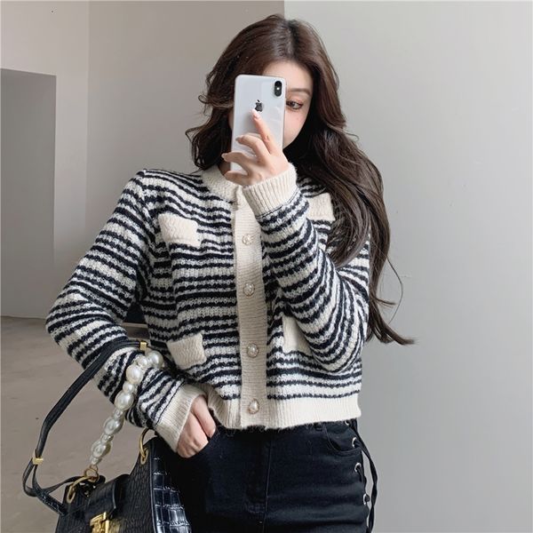 2021 new colors autumn winter korean style stripe vintage soft knittd womens button sweaters cardigans womans (r99464) oe9y, White;black
2021 new colors autumn winter korean style stripe vintage soft knittd womens button sweaters cardigans womans (r99464) oe9y, White;black