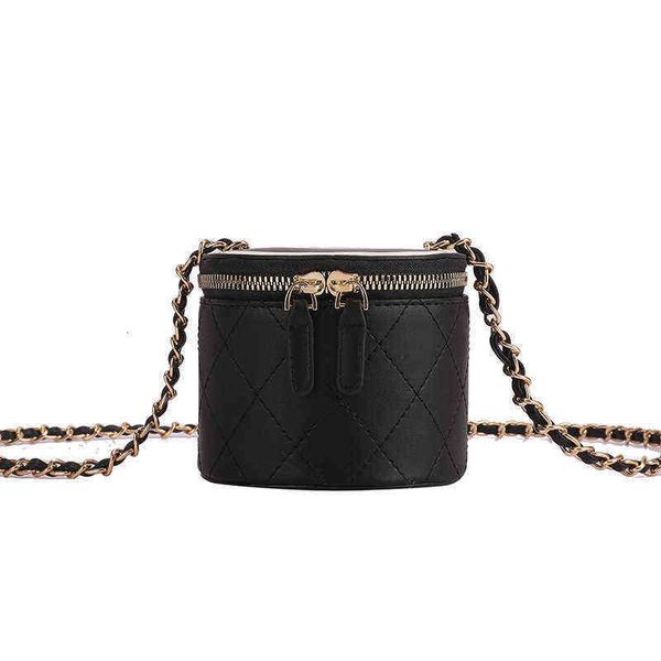 net red um bag small fragrance lingge chain round box cosmetic women's oblique cross trendy
net red um bag small fragrance lingge chain round box cosmetic women's oblique cross trendy