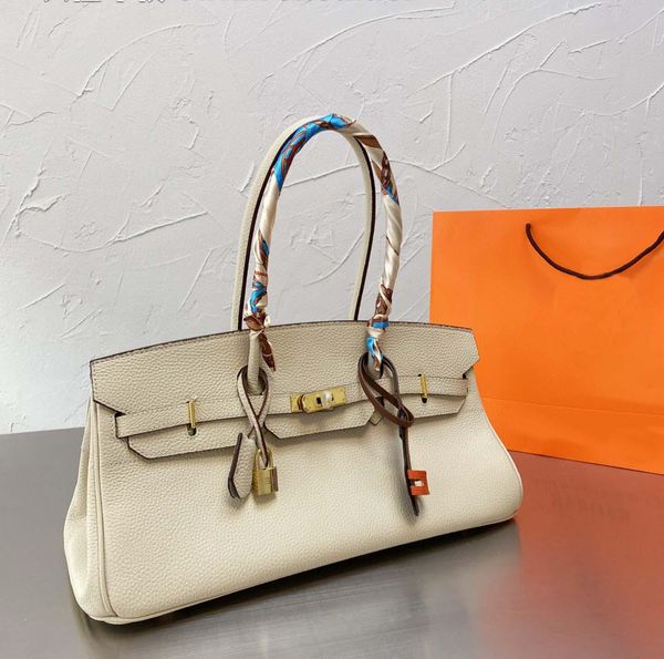 brand designer handbag ladies shoulder fashion messenger bag classic quality wallet nine colors
brand designer handbag ladies shoulder fashion messenger bag classic quality wallet nine colors
