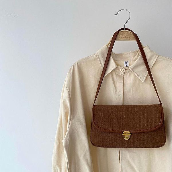 evening bags brown women's shoulder bag autumn 2021 french style fashion corduroy solid square underarm casual lock female handbag
evening bags brown women's shoulder bag autumn 2021 french style fashion corduroy solid square underarm casual lock female handbag