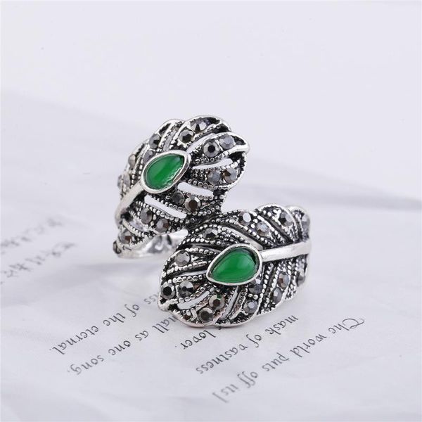 wedding rings fashion female feather black ring unique style small engagement finger vintage green stone for women, Slivery;golden
wedding rings fashion female feather black ring unique style small engagement finger vintage green stone for women, Slivery;golden