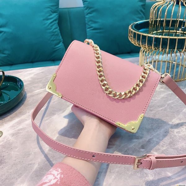 designer simple lychee pattern women's shoulder bag fashion design small square bags sweet cute purse with thick golden chain flip pock
designer simple lychee pattern women's shoulder bag fashion design small square bags sweet cute purse with thick golden chain flip pock